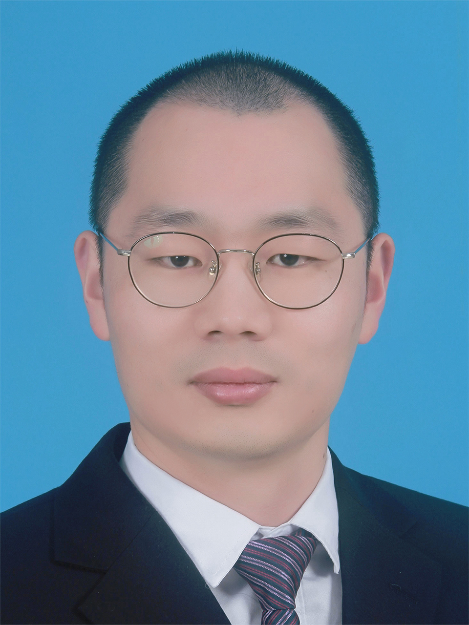 周峰（博士） 